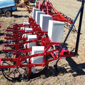 4 row Maize planter