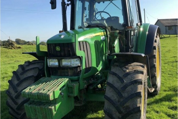 JOHN-DEERE-002-600x400-1_tr
